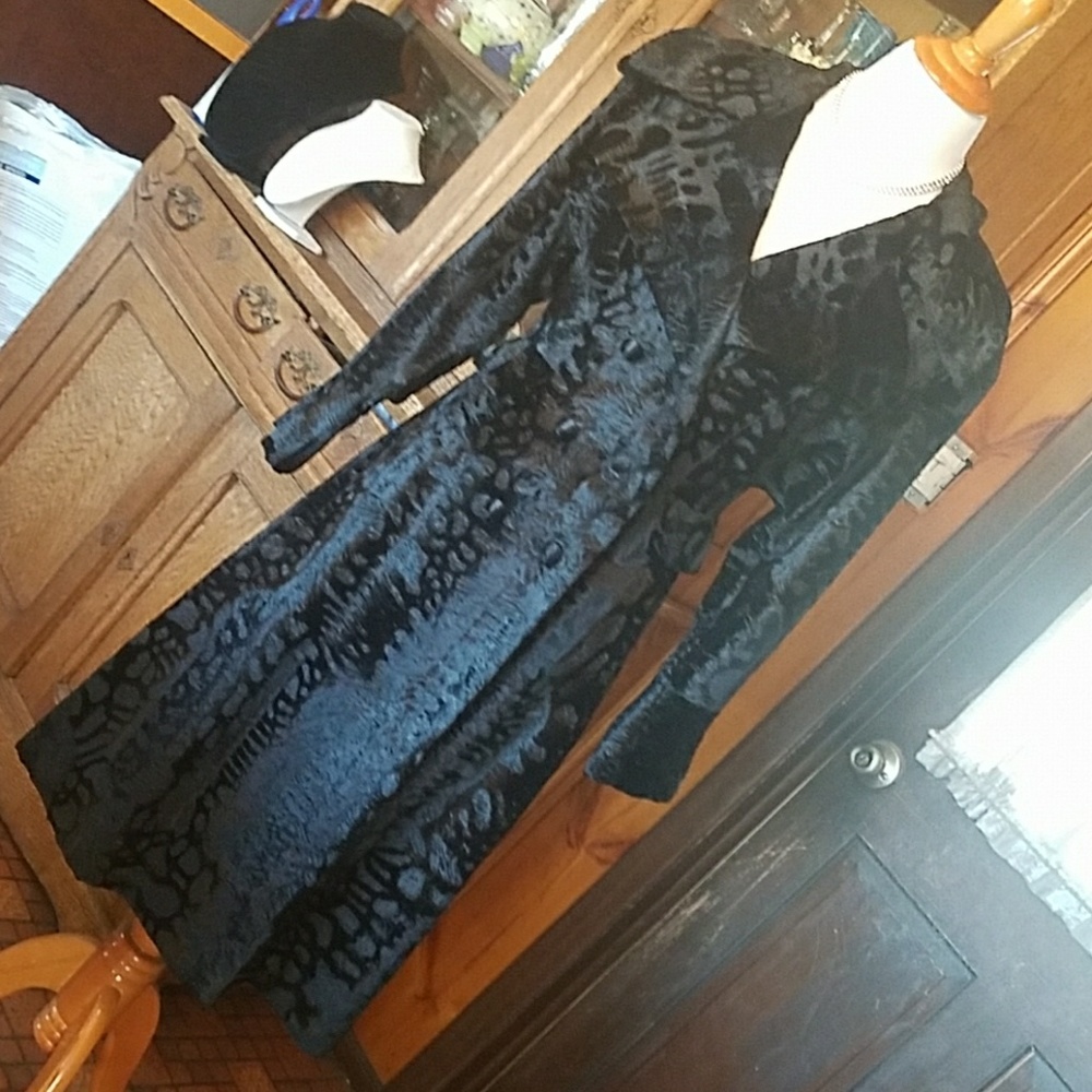Old BLACK lamb COAT
